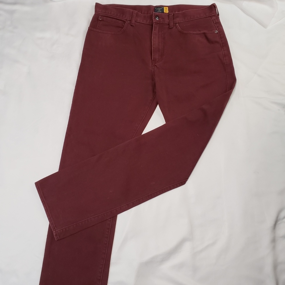 J.CREW burgundy 770 jeans